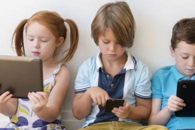 Aidez vos enfants à adopter une consommation raisonnée d'écrans