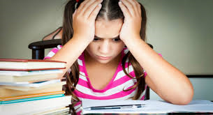 Les devoirs scolaires, utiles ou contre-productifs ?