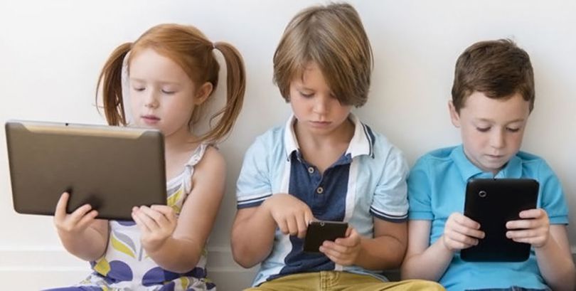 Aidez vos enfants à adopter une consommation raisonnée d'écrans