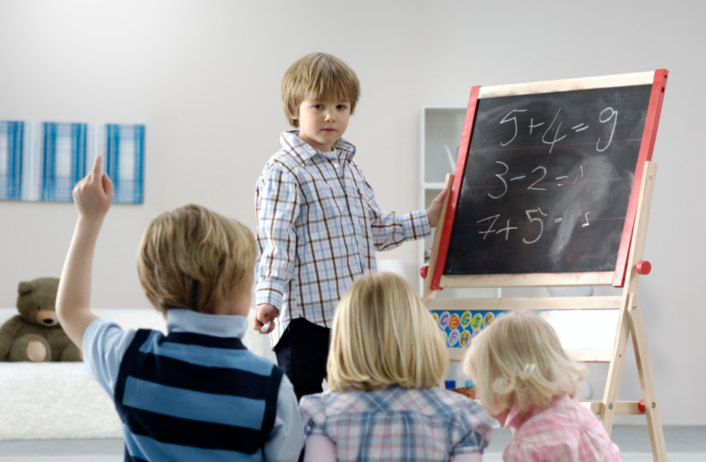 Passer du monde virtuel au monde réel pour favoriser les apprentissages de son enfant